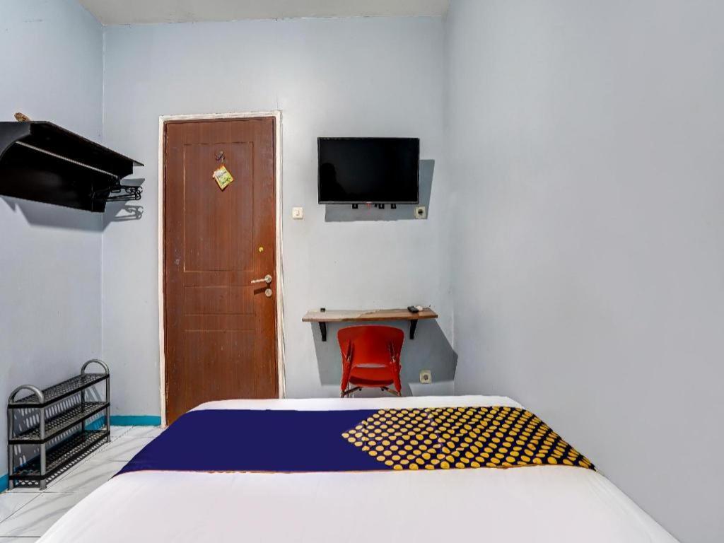 Spot On 90147 Gosepa Ambengan Plaza Hotel Surabaia Exterior foto