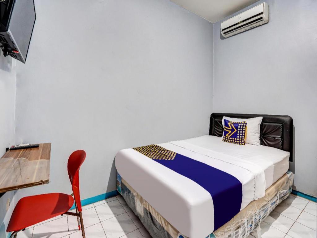 Spot On 90147 Gosepa Ambengan Plaza Hotel Surabaia Exterior foto